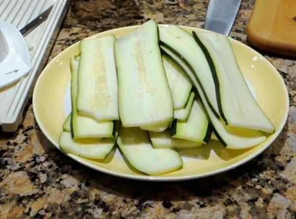 Жареные кабачки – 2 простых и вкусных рецепта Рецепт вкусных жареных кабачков