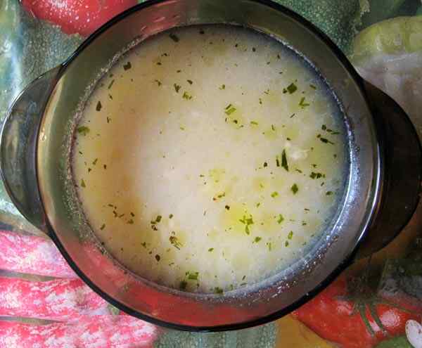 Французский куриный суп с грибами и сыром