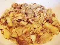 Картофель с мясом в мультиварке
