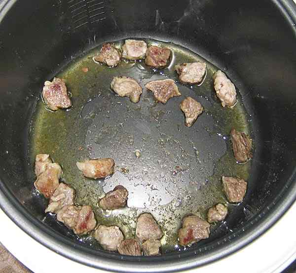 Макароны со свининой паста