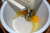 Как испечь шарлотку в мультиварке