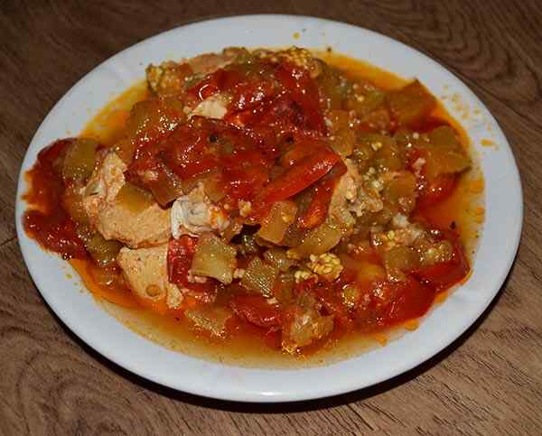 Готовим курицу с баклажанами в мультиварке 