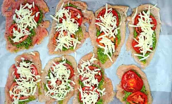 Рецепт куриных рулетиков с сыром