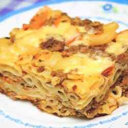 Запеканка из макарон с фаршем и сыром