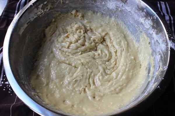 Пирог с ореховой начинкой