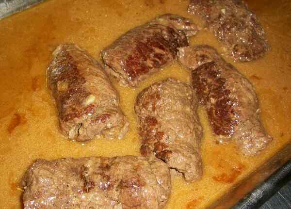 Мясные рулетики из говядины