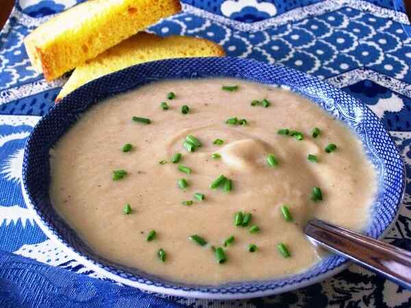 Суп-пюре из цветной капусты с картошкой и сыром Суп пюре из цветной капусты со сливками
