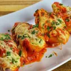 Фаршированные макароны ракушки