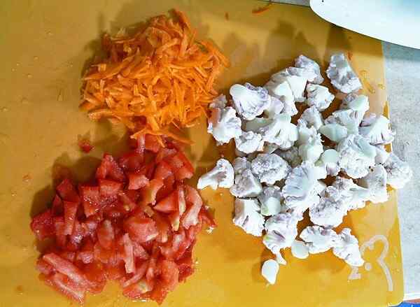 Овощи для горячего салата с куриной грудкой