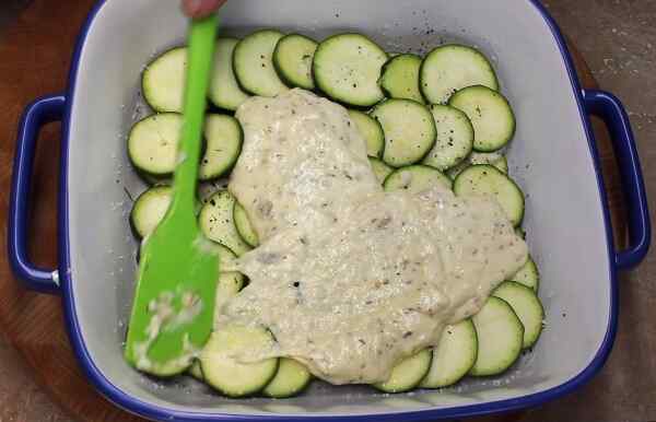 Запеканка из кабачков с рисом и сыром