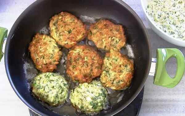 Котлеты из кабачков и риса в духовке