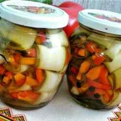 Маринованные рулетики из кабачков на зиму