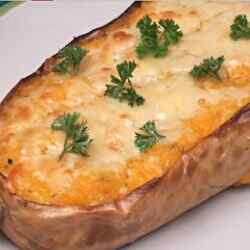 Тыква запеченная с чесноком и сыром в духовке рецепт