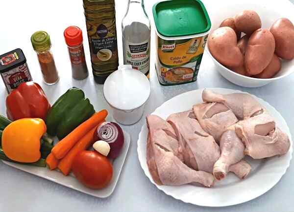 Курица в духовке с картошкой на протвине