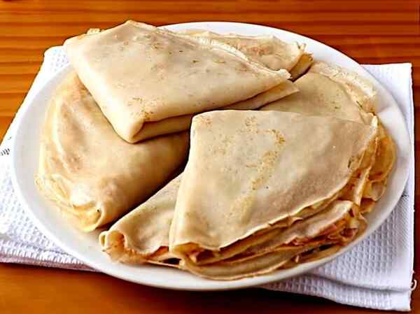 Блины фаршированные начинки с сыром и ветчиной
