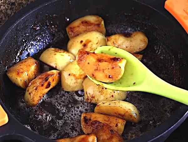 Как приготовить домашнюю утку кусочками в духовке