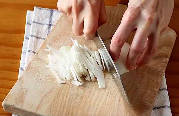 Как вкусно приготовить спагетти с соусом