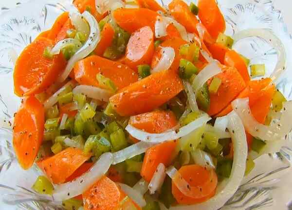Салат из свеклы и моркови