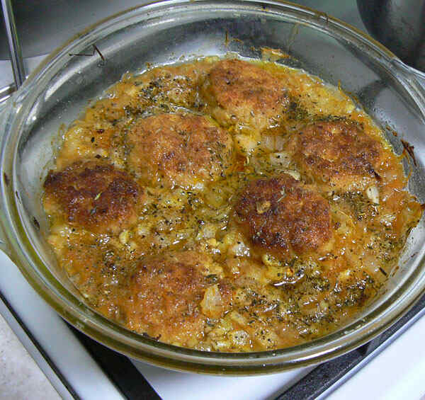 Вкусные тефтели из куриного фарша с подливкой