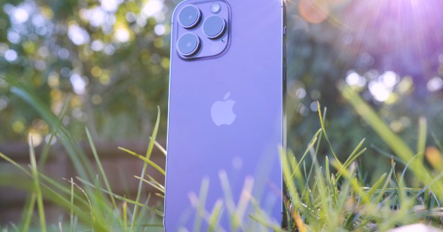 Высший Пилотаж Технологий: iPhone 14 Pro