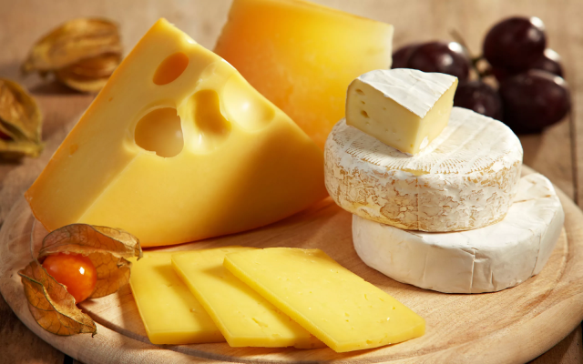 Надежный поставщик сыров и молочной продукции в HoReCa